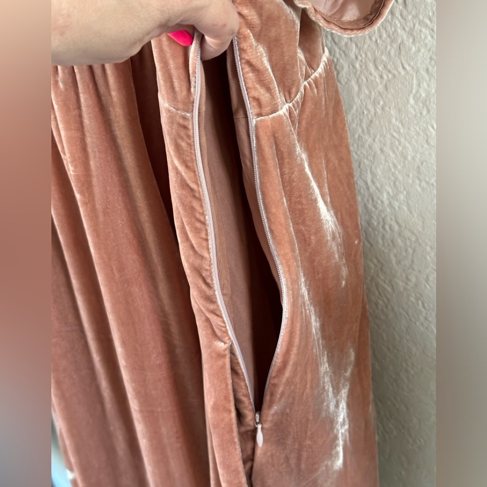 Anthropologie velvet dress - Picture 5 of 8